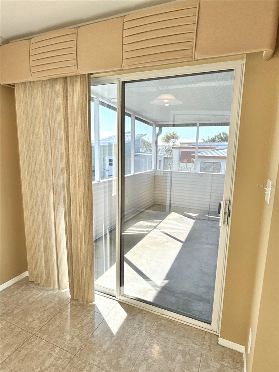 6817 MOUNT PLEASANT RD NE #49, ST PETERSBURG, FL, 33702