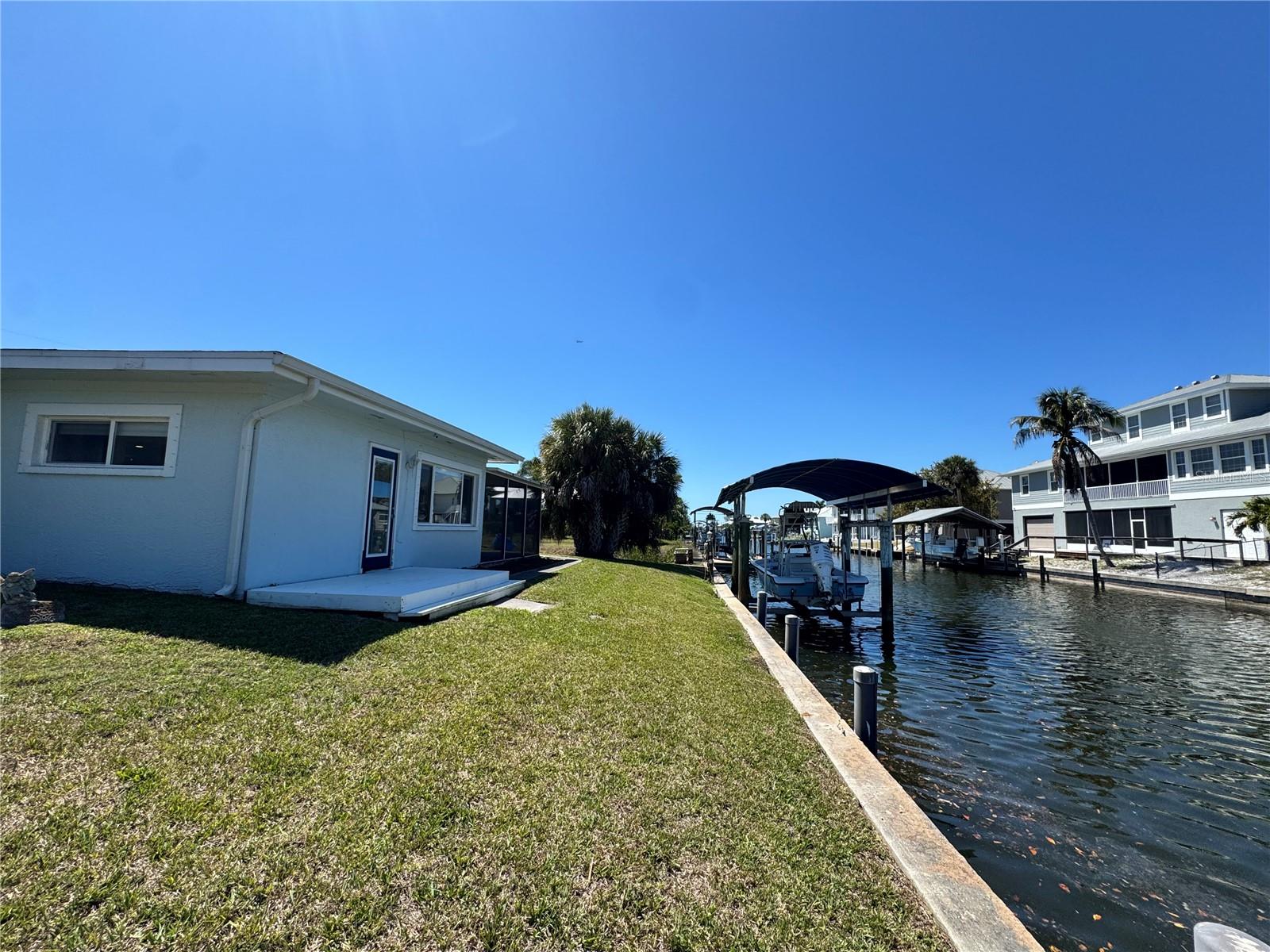 24368 BLACKBEARD BLVD, PUNTA GORDA, FL, 33955