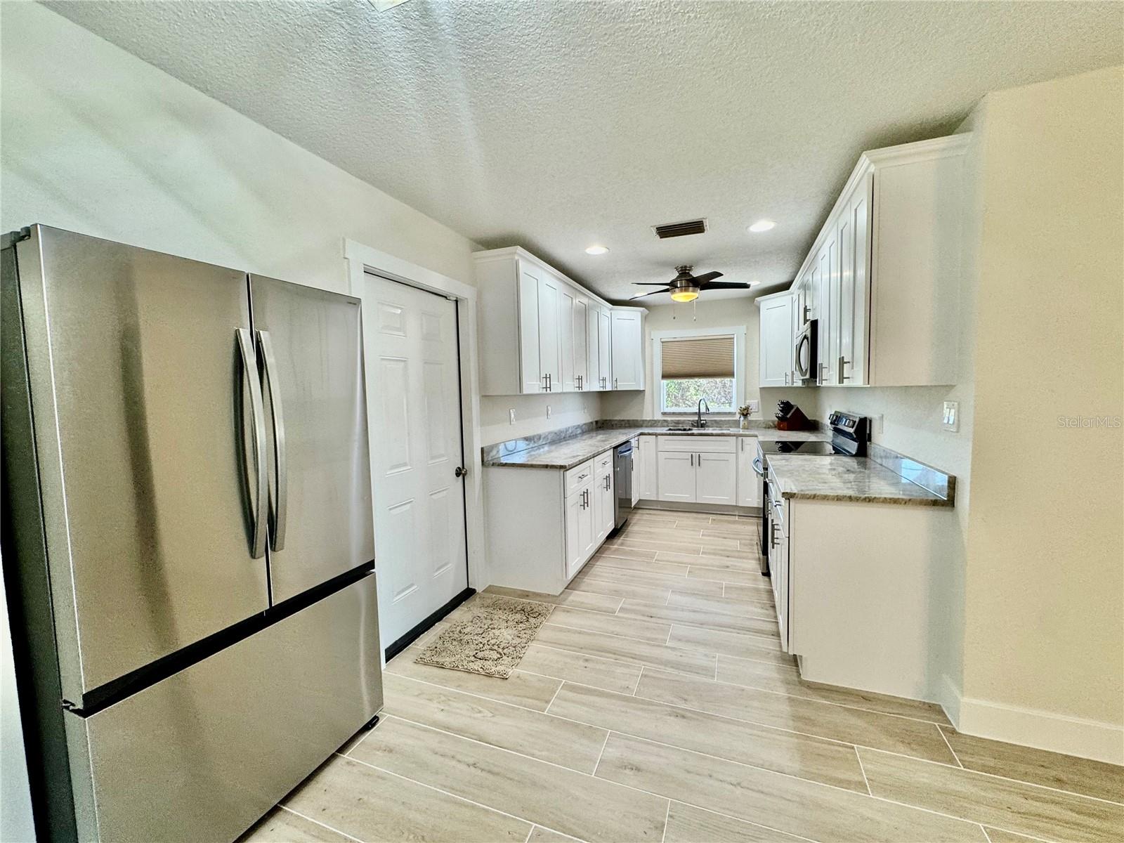 24368 BLACKBEARD BLVD, PUNTA GORDA, FL, 33955