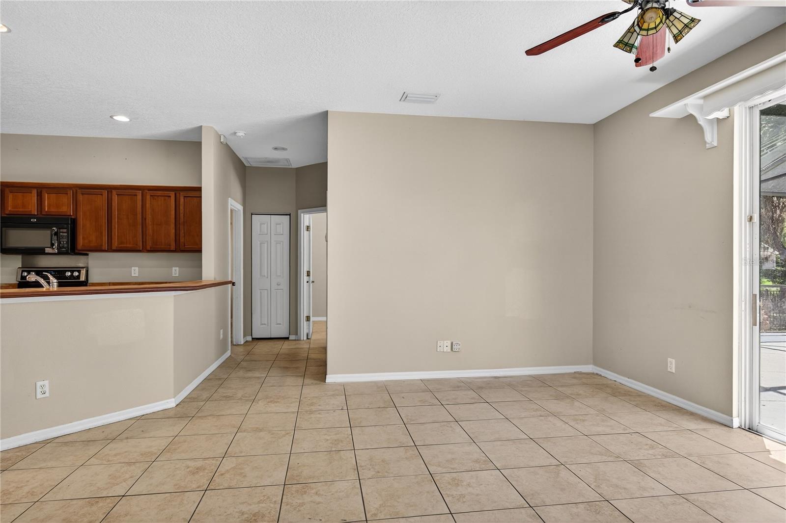 28931 BEAUCLAIRE DR, TAVARES, FL, 32778