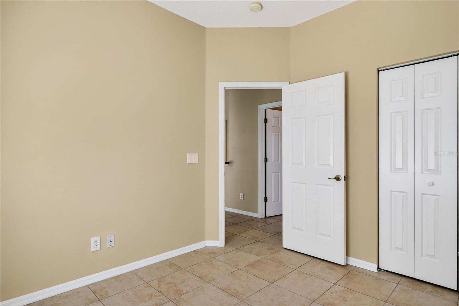 28931 BEAUCLAIRE DR, TAVARES, FL, 32778