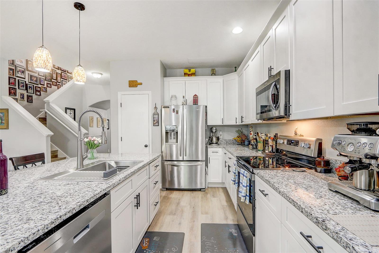 517 LAKE EAGLE LN, SANFORD, FL, 32773