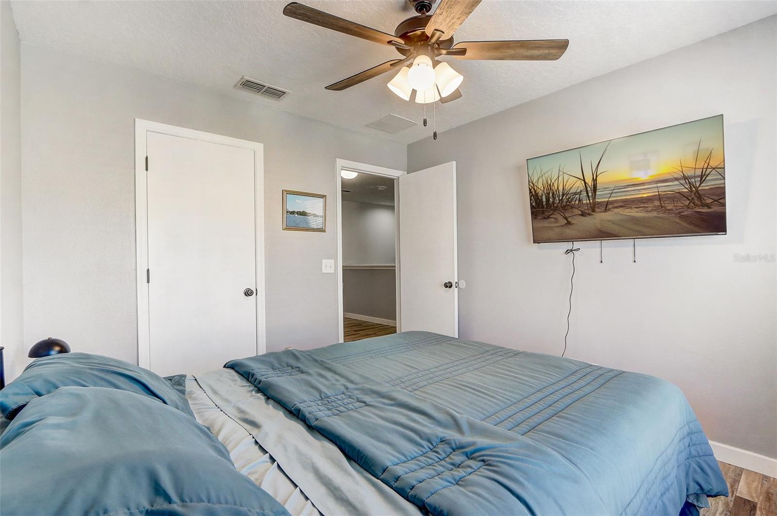 517 LAKE EAGLE LN, SANFORD, FL, 32773