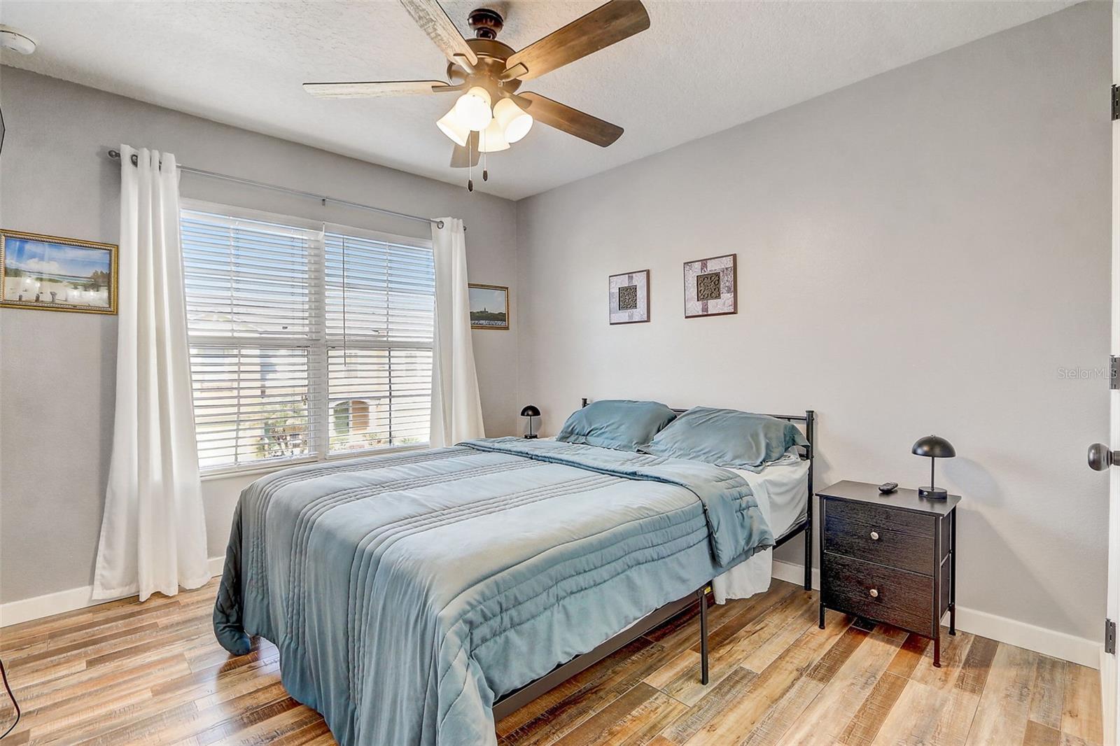 517 LAKE EAGLE LN, SANFORD, FL, 32773