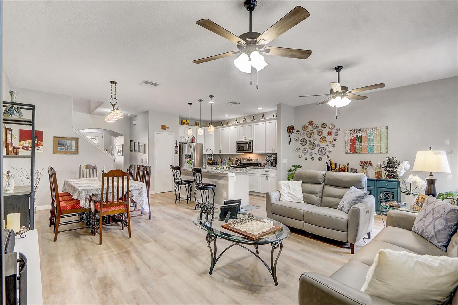 517 LAKE EAGLE LN, SANFORD, FL, 32773