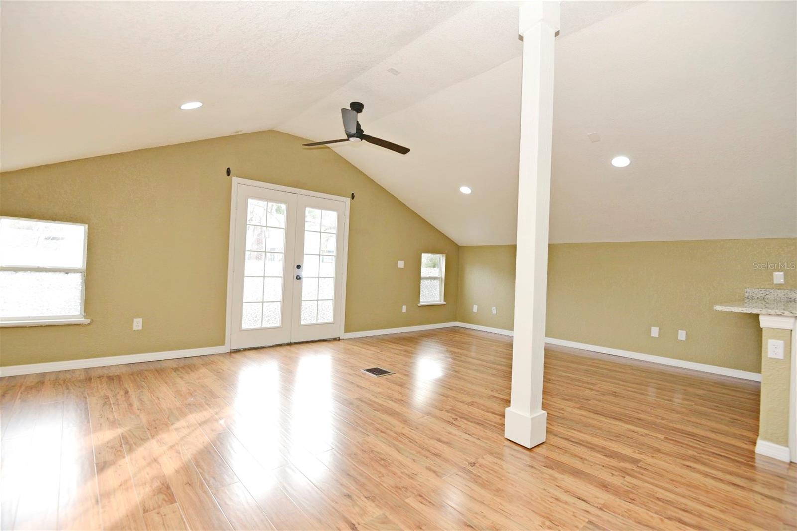 1023 E AMELIA ST, ORLANDO, FL, 32803
