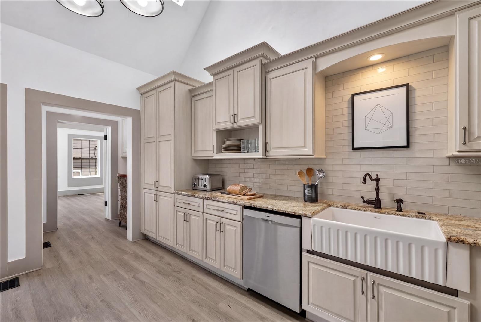 1330 CHERRY ST NE, ST PETERSBURG, FL, 33701