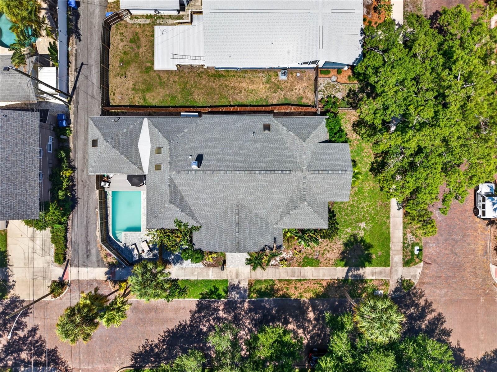 1330 CHERRY ST NE, ST PETERSBURG, FL, 33701