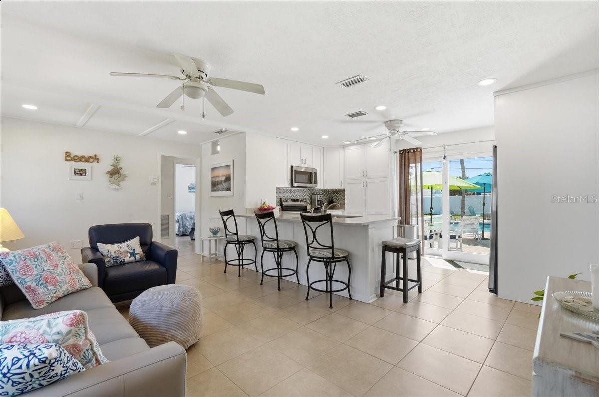 221 41ST AVE, ST PETE BEACH, FL, 33706