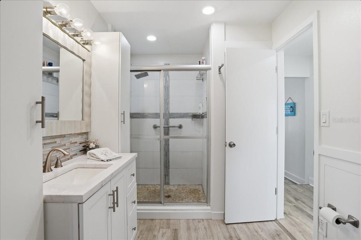 221 41ST AVE, ST PETE BEACH, FL, 33706