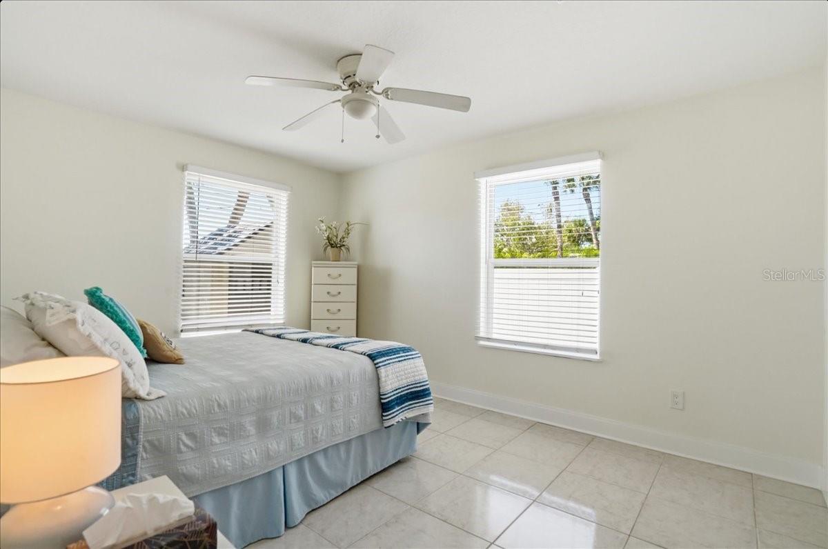 221 41ST AVE, ST PETE BEACH, FL, 33706