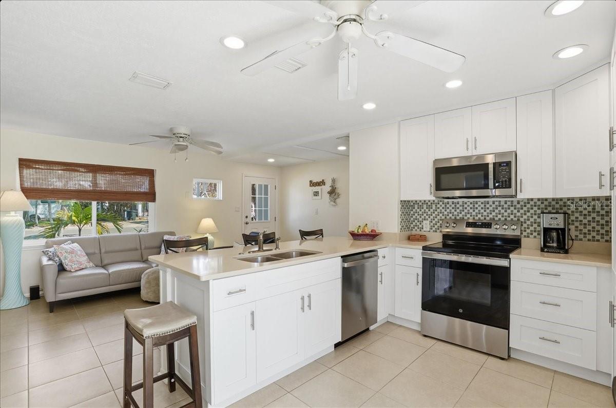 221 41ST AVE, ST PETE BEACH, FL, 33706