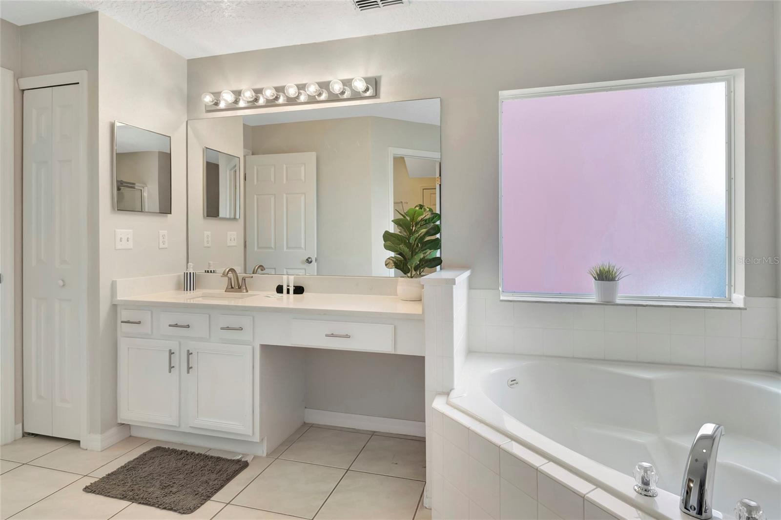 4703 GOLDEN BEACH CT, KISSIMMEE, FL, 34746