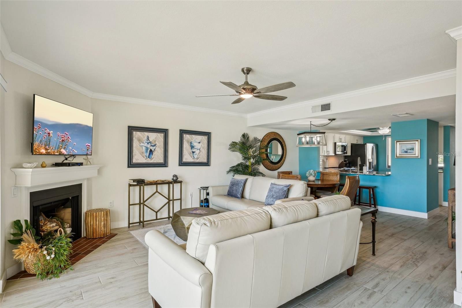 7520 SUNSHINE SKYWAY LN S #T18, ST PETERSBURG, FL, 33711