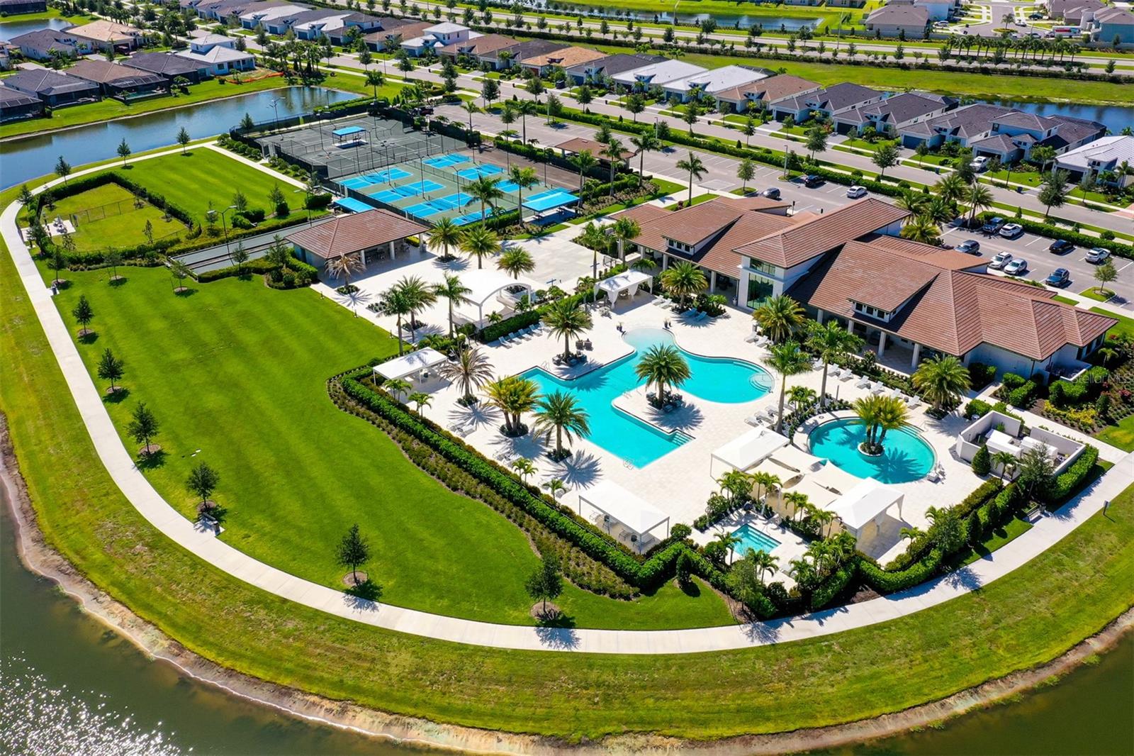 5018 SURFSIDE CIR, LAKEWOOD RANCH, FL, 34211