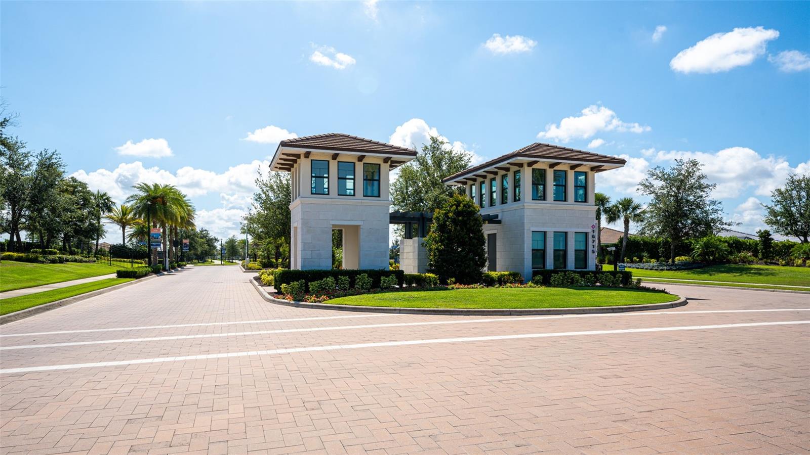 5018 SURFSIDE CIR, LAKEWOOD RANCH, FL, 34211