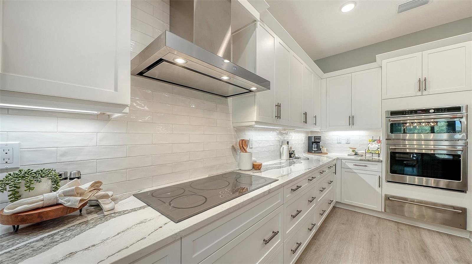 5018 SURFSIDE CIR, LAKEWOOD RANCH, FL, 34211