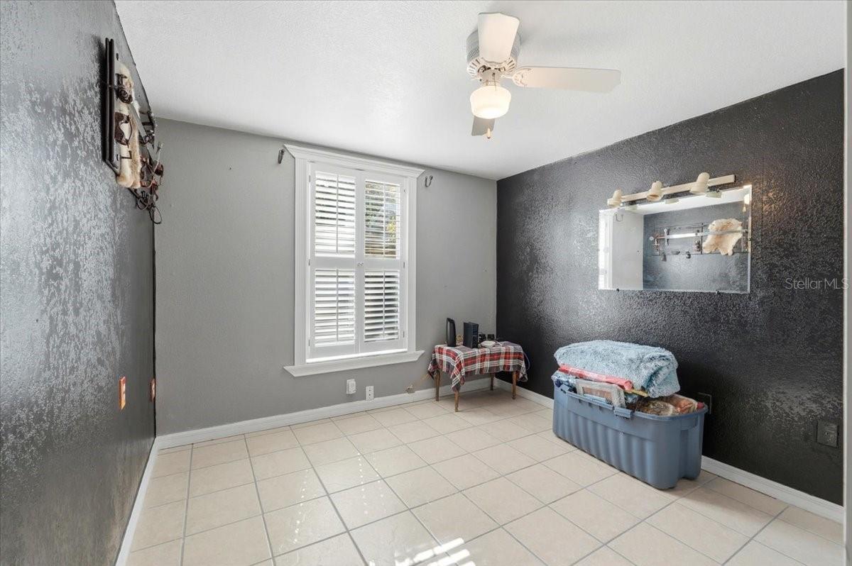 1240 ALLIGATOR ALY, HAINES CITY, FL, 33844