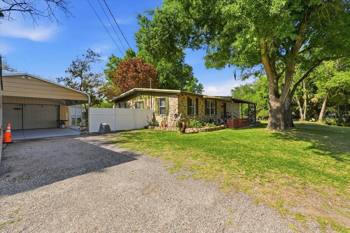 1240 ALLIGATOR ALY, HAINES CITY, FL, 33844