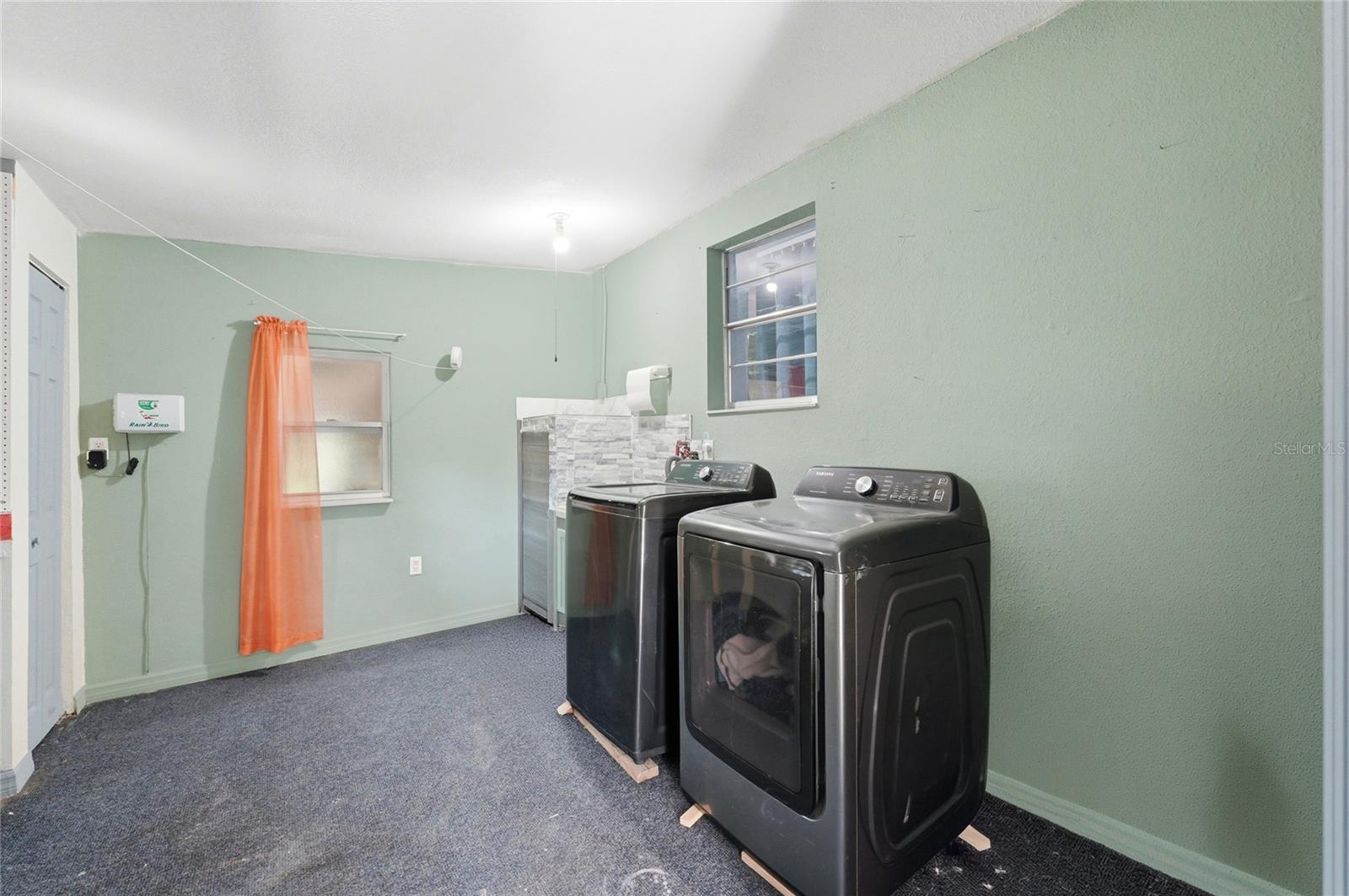1240 ALLIGATOR ALY, HAINES CITY, FL, 33844