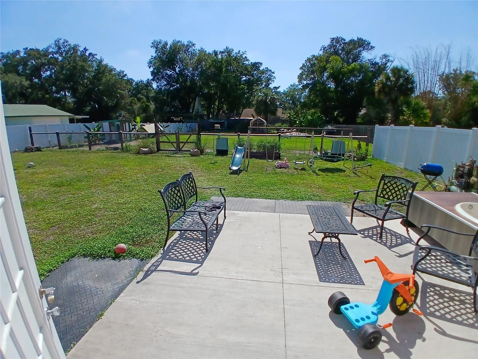 2211 NEW JERSEY RD, LAKELAND, FL, 33803