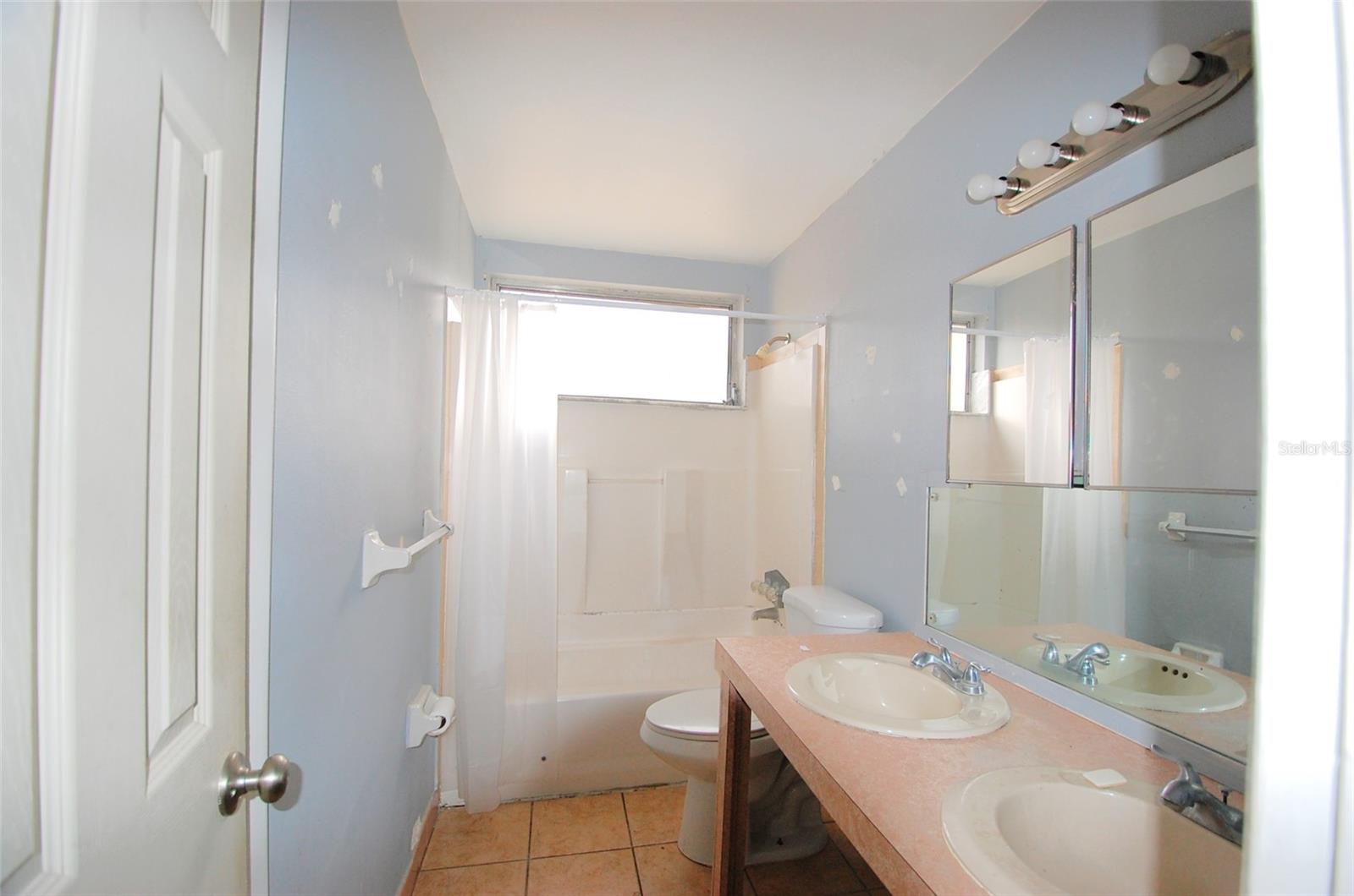 4317 70TH AVE N, PINELLAS PARK, FL, 33781