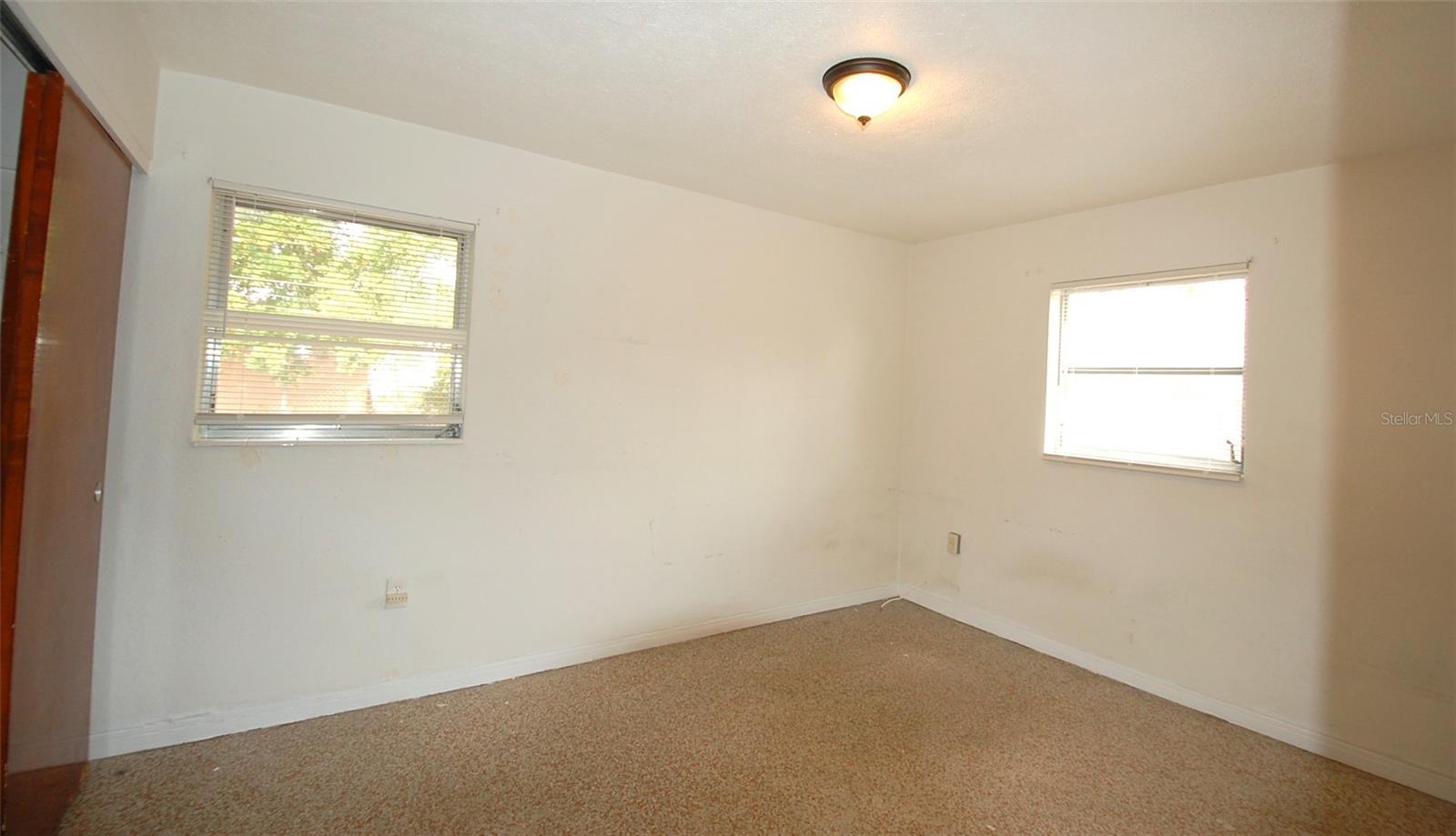 4317 70TH AVE N, PINELLAS PARK, FL, 33781