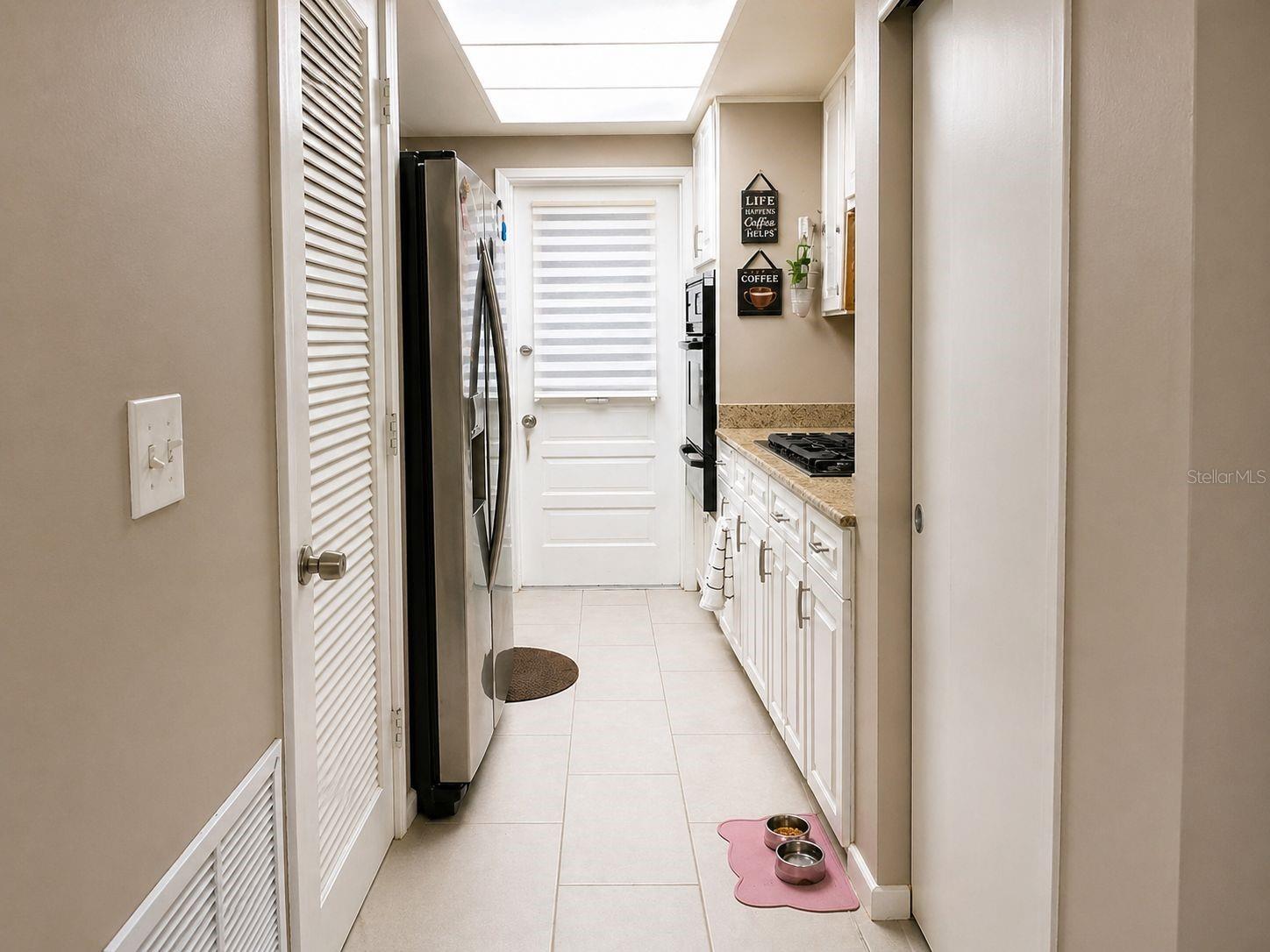5810 21ST ST N #2, ST PETERSBURG, FL, 33714