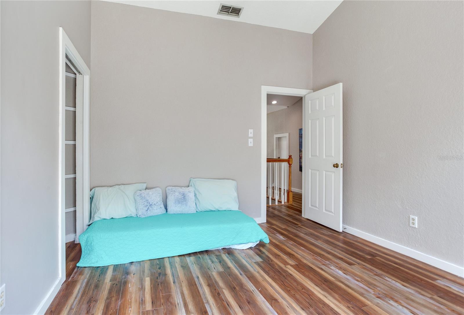 1851 JUANITA CT, CLEARWATER, FL, 33764