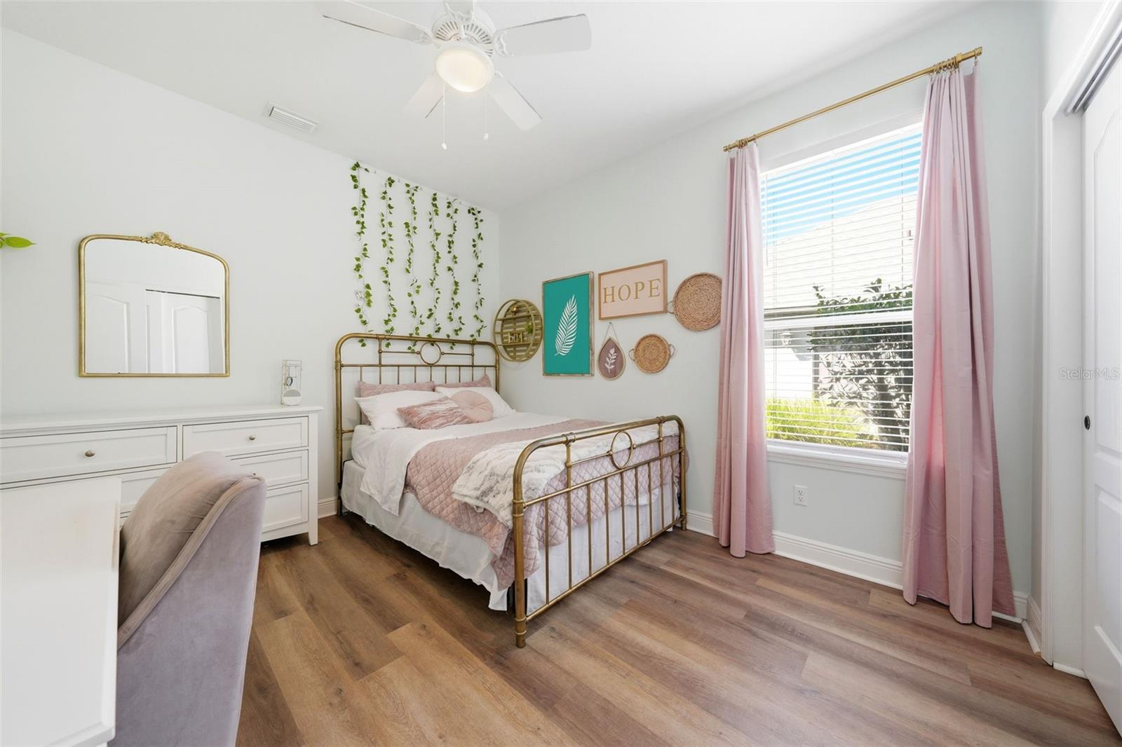 1941 CITRUS CT, MOUNT DORA, FL, 32757