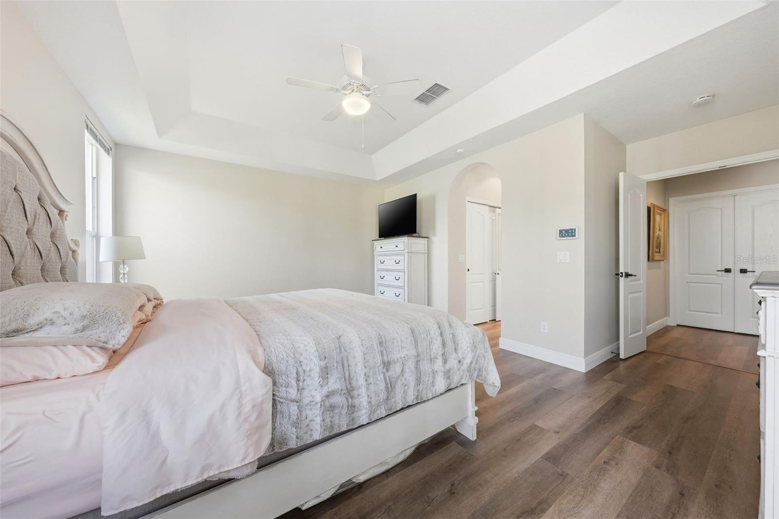 1941 CITRUS CT, MOUNT DORA, FL, 32757