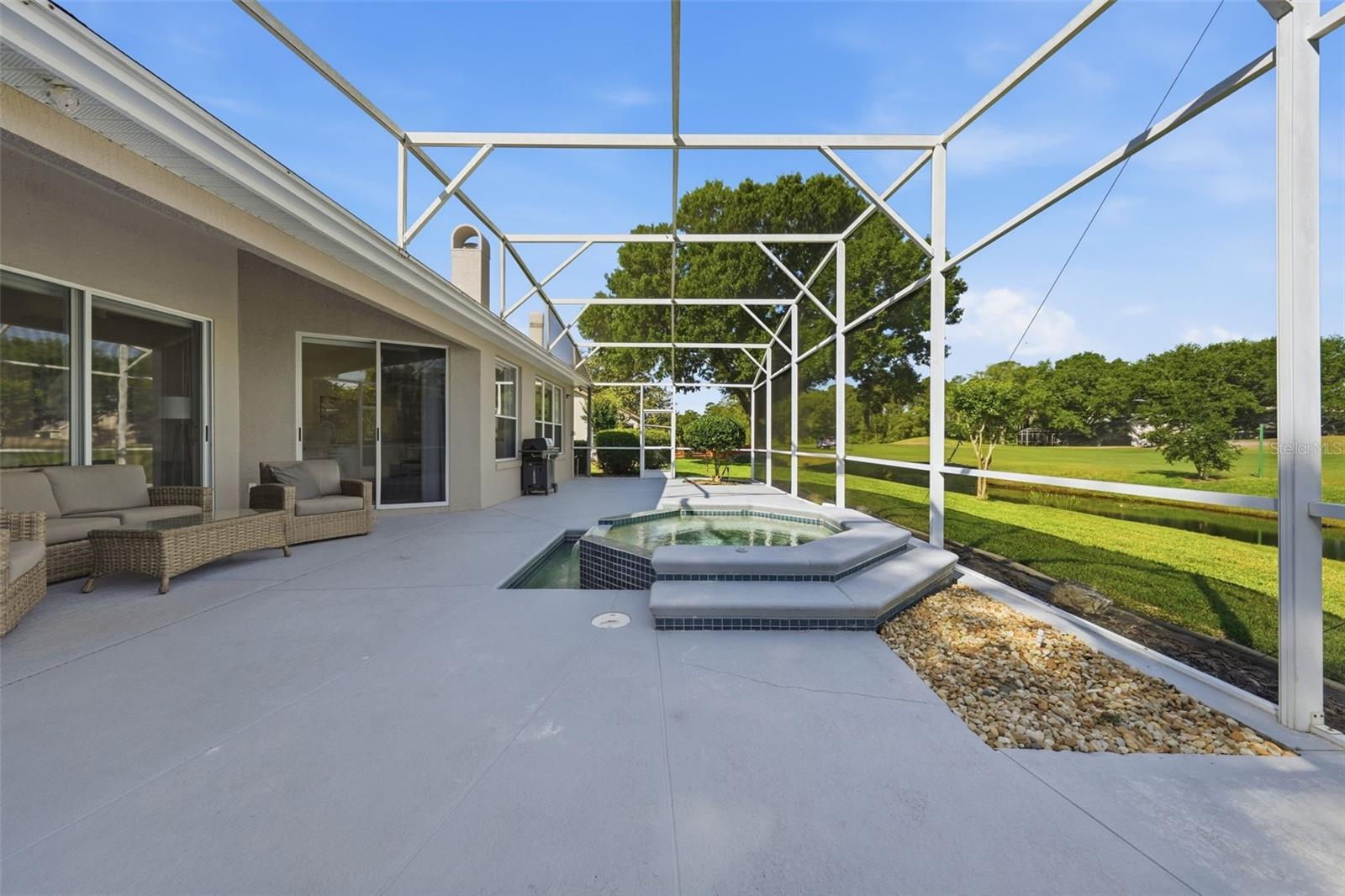 1941 CITRUS CT, MOUNT DORA, FL, 32757