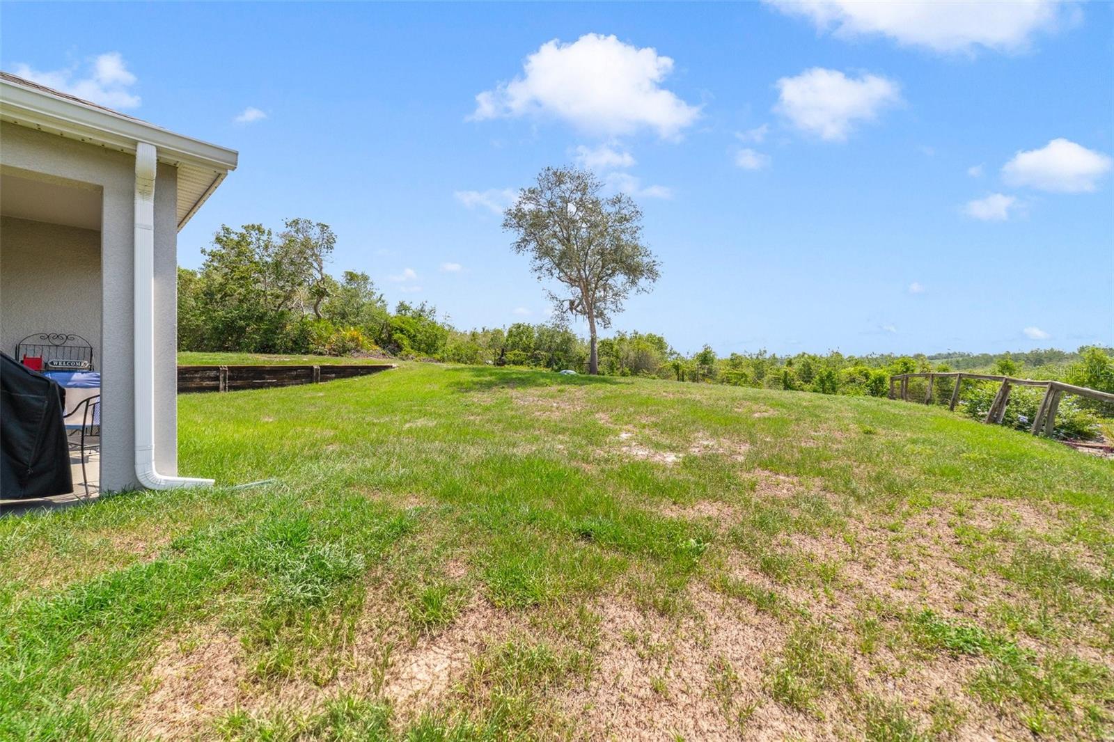 2135 E OLD MILL DR, DELTONA, FL, 32725