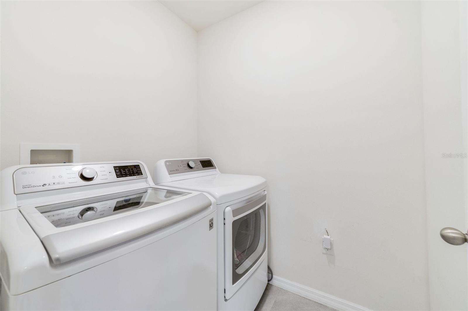 2135 E OLD MILL DR, DELTONA, FL, 32725