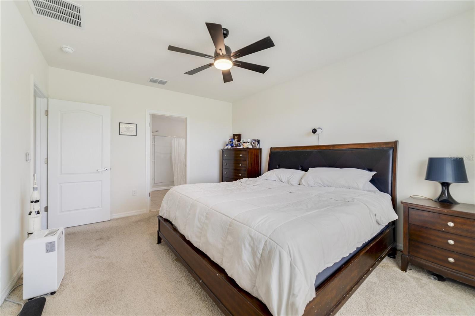 2135 E OLD MILL DR, DELTONA, FL, 32725