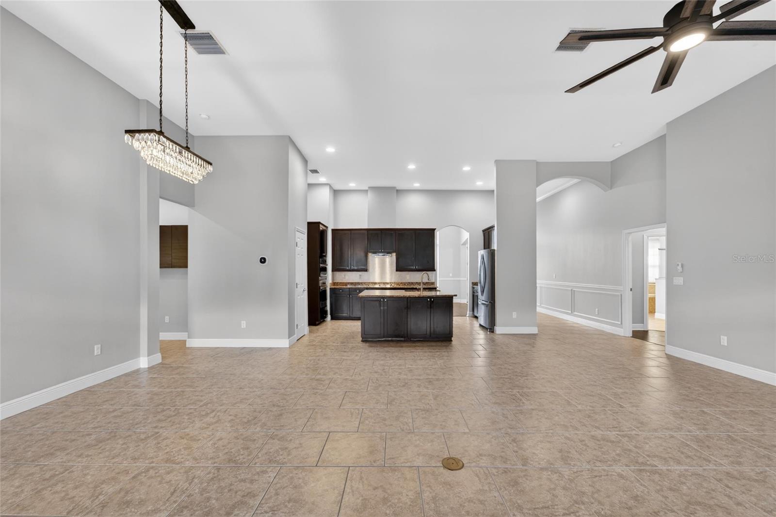 15921 PERSIMMON GROVE DR, LITHIA, FL, 33547