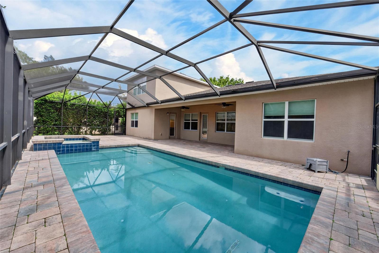 15921 PERSIMMON GROVE DR, LITHIA, FL, 33547