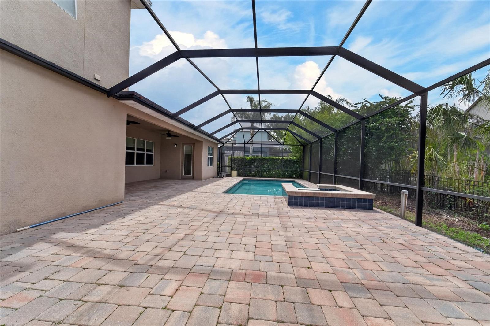 15921 PERSIMMON GROVE DR, LITHIA, FL, 33547