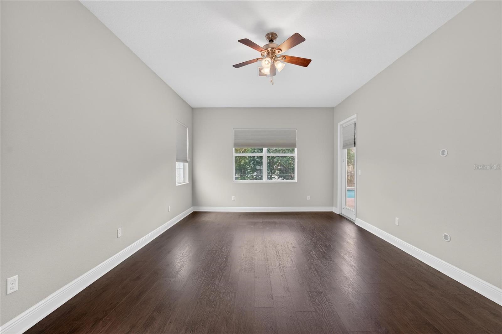 15921 PERSIMMON GROVE DR, LITHIA, FL, 33547