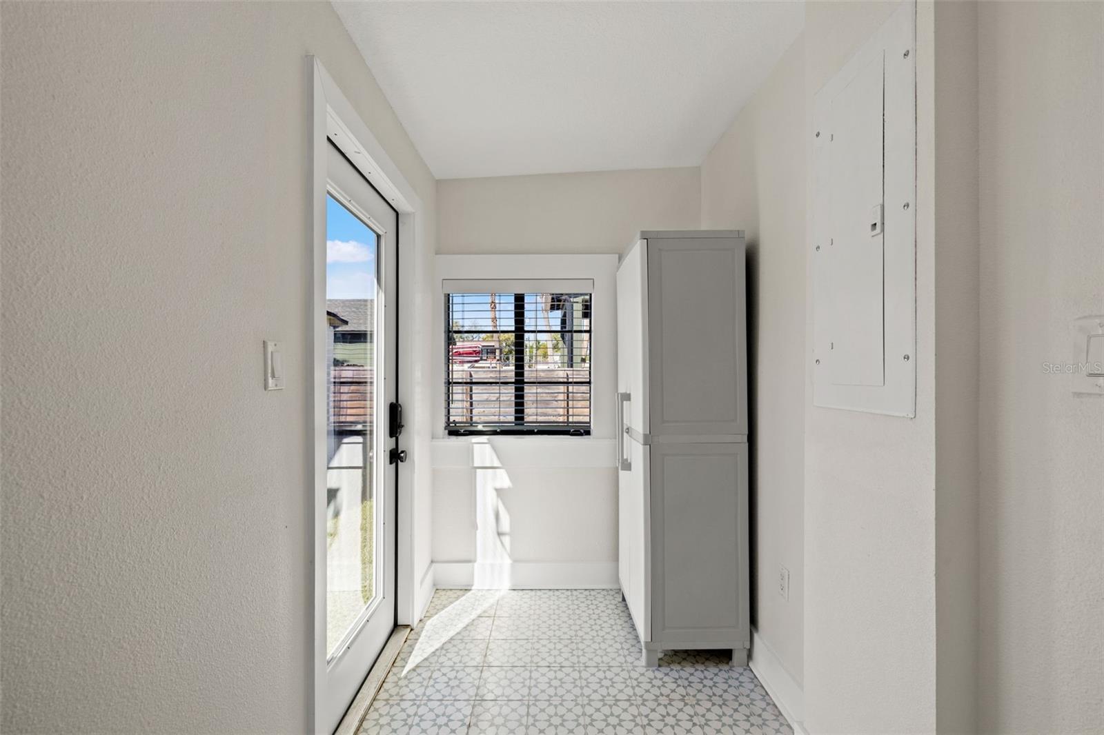 103 E LAMBRIGHT ST, TAMPA, FL, 33604