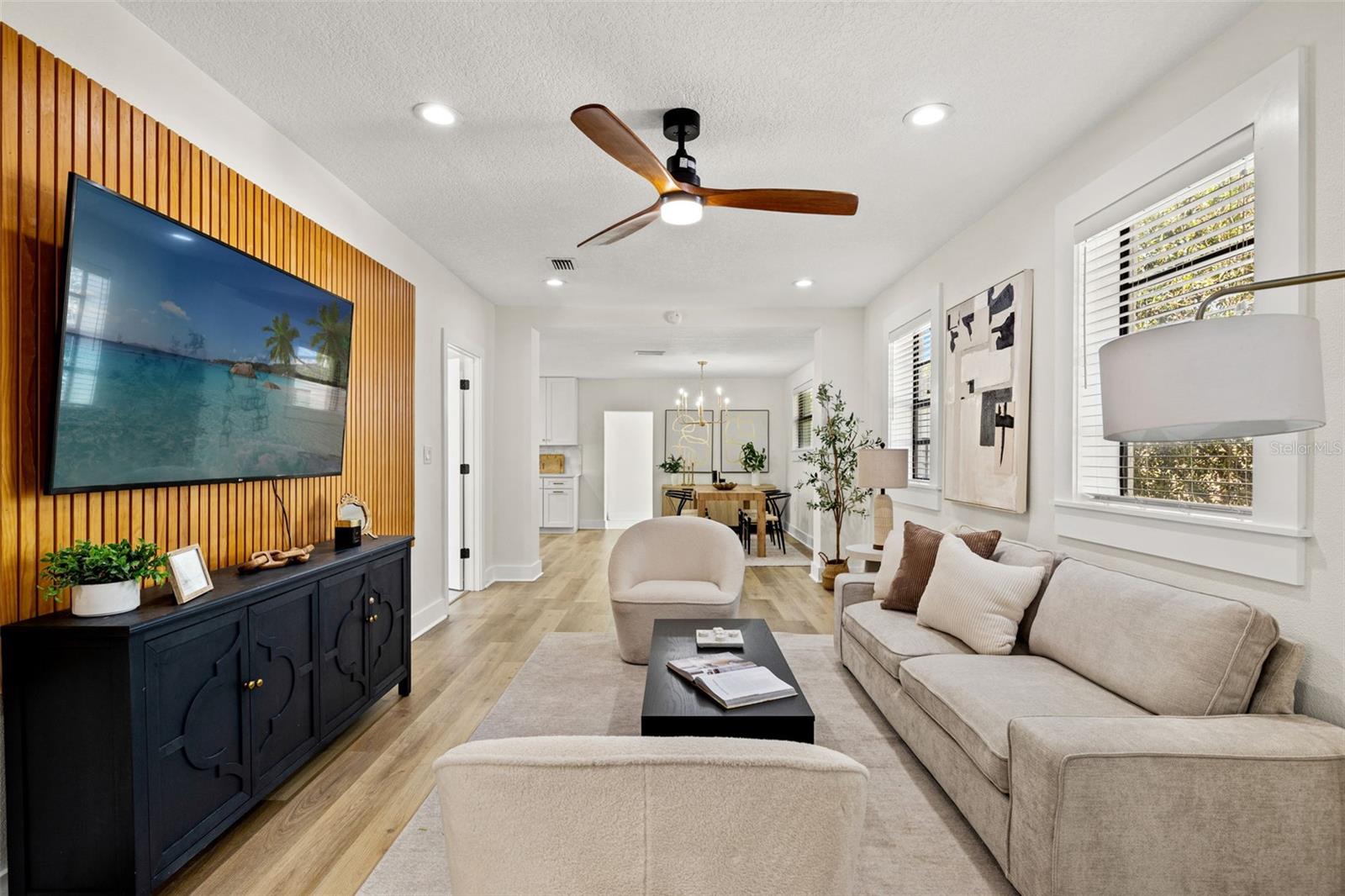 103 E LAMBRIGHT ST, TAMPA, FL, 33604
