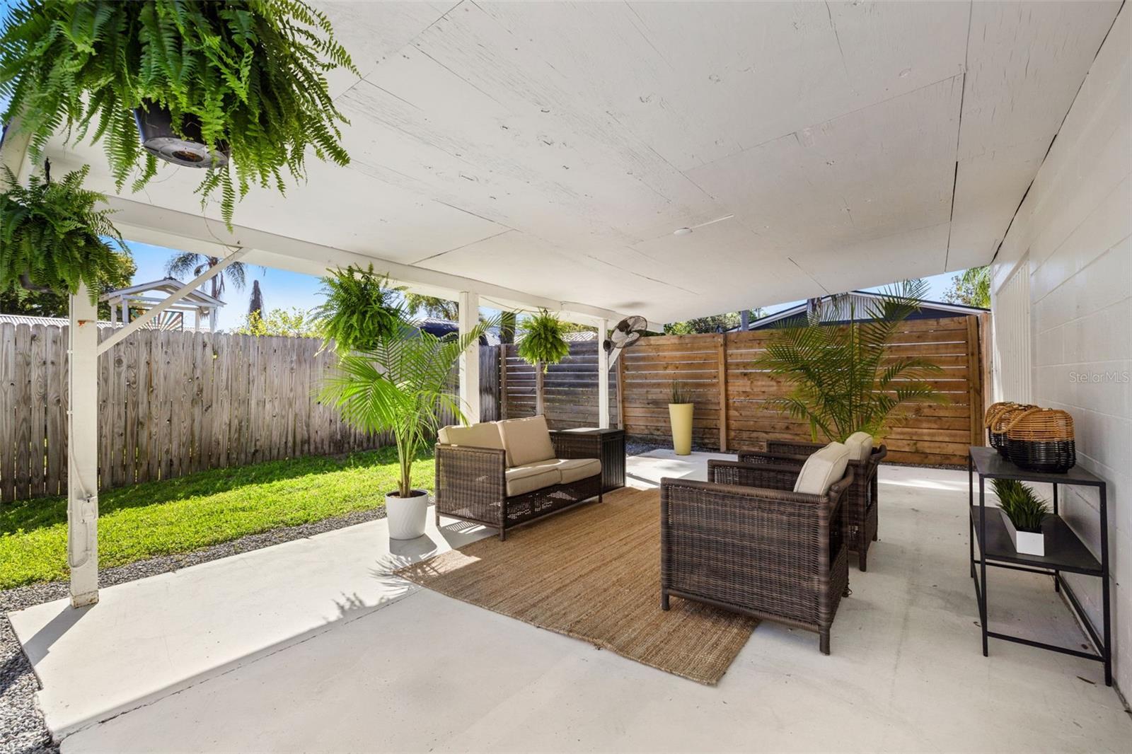 103 E LAMBRIGHT ST, TAMPA, FL, 33604