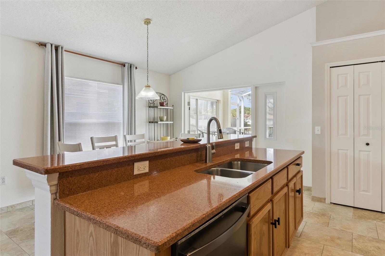 2133 HUNTERS GREENE DR, LAKELAND, FL, 33810
