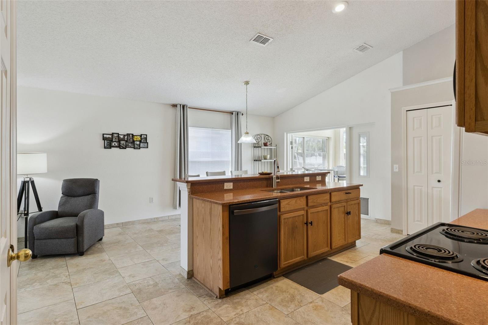 2133 HUNTERS GREENE DR, LAKELAND, FL, 33810