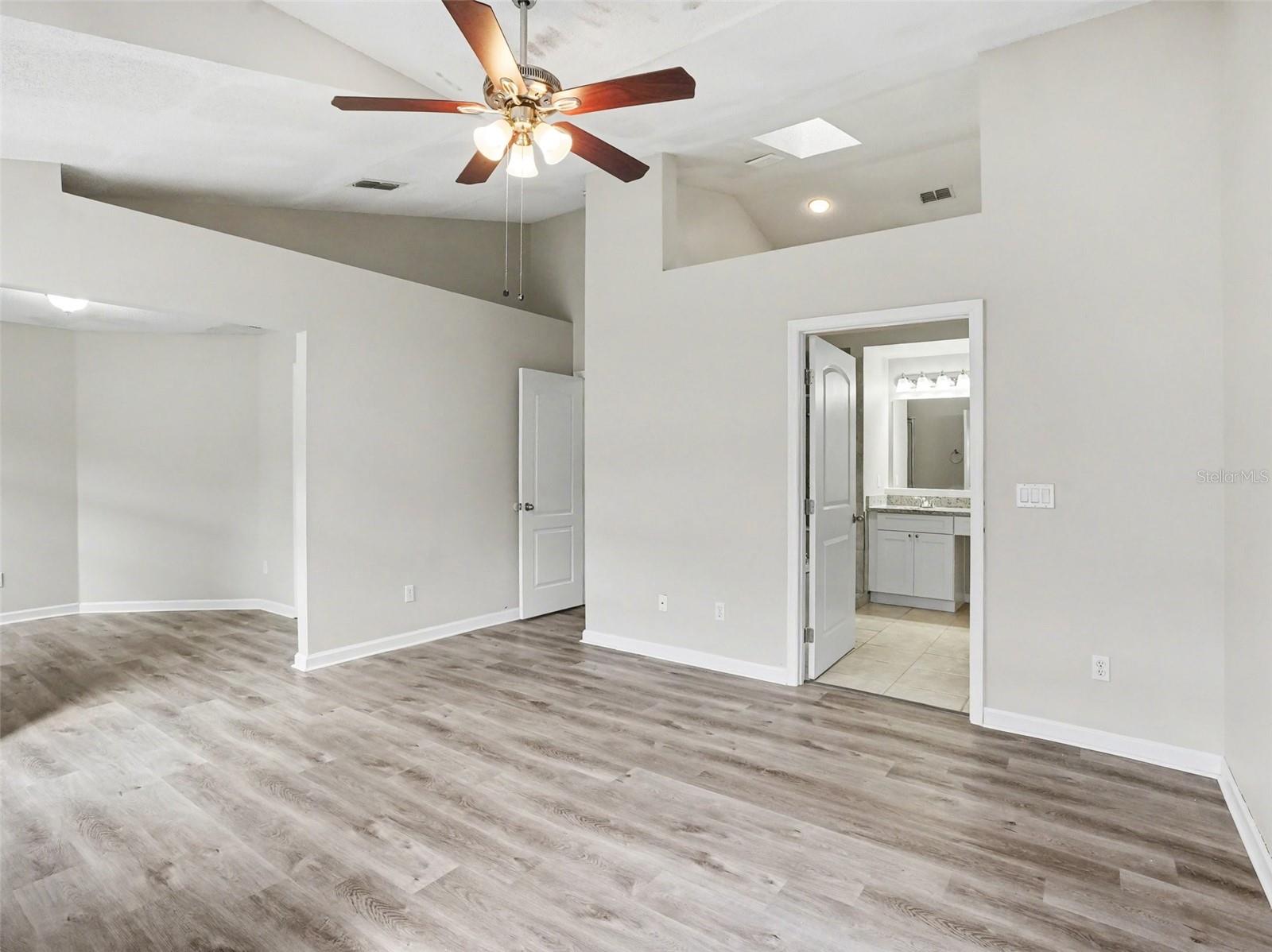 2830 WILSHIRE RD, CLERMONT, FL, 34714