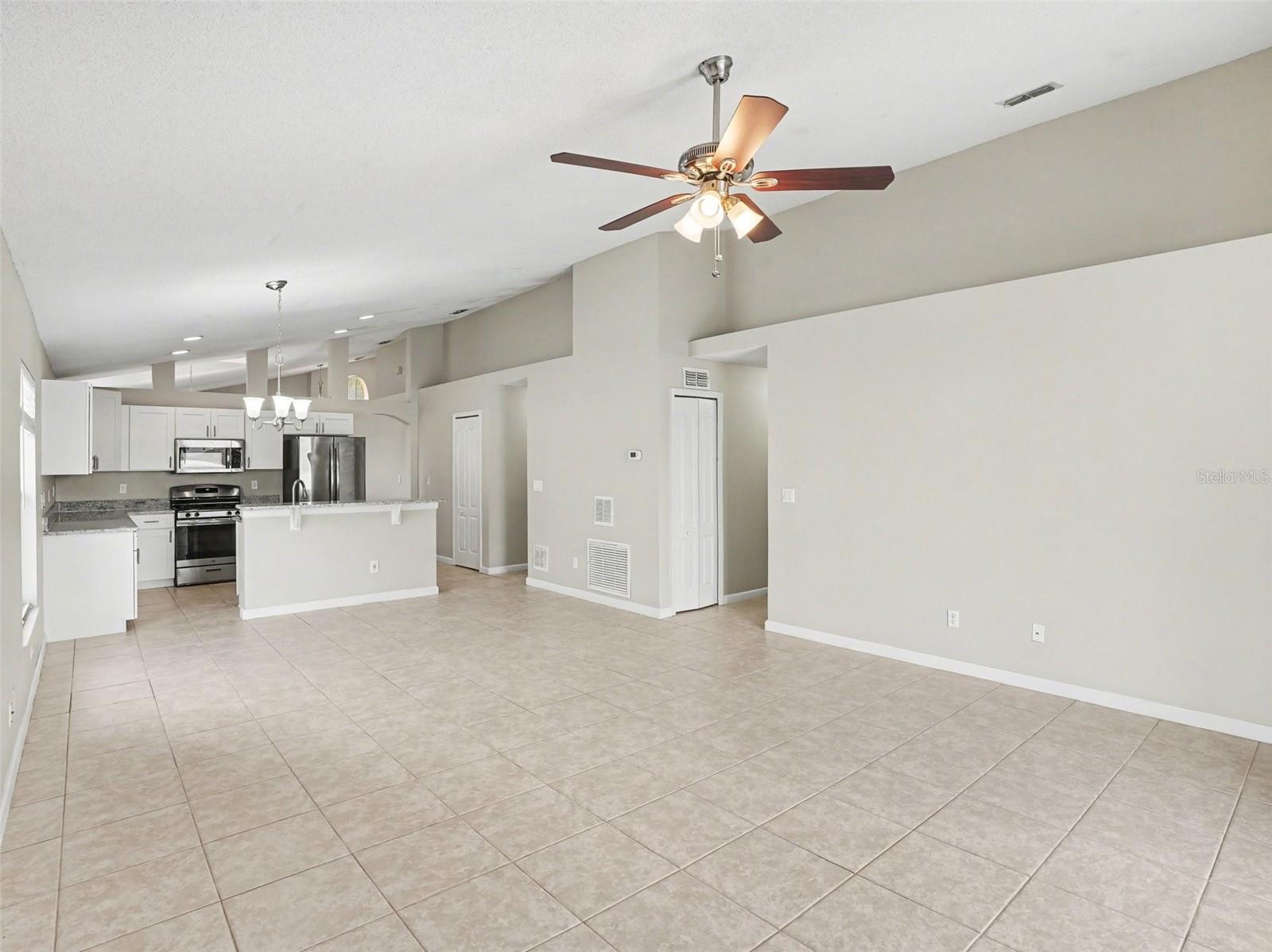 2830 WILSHIRE RD, CLERMONT, FL, 34714