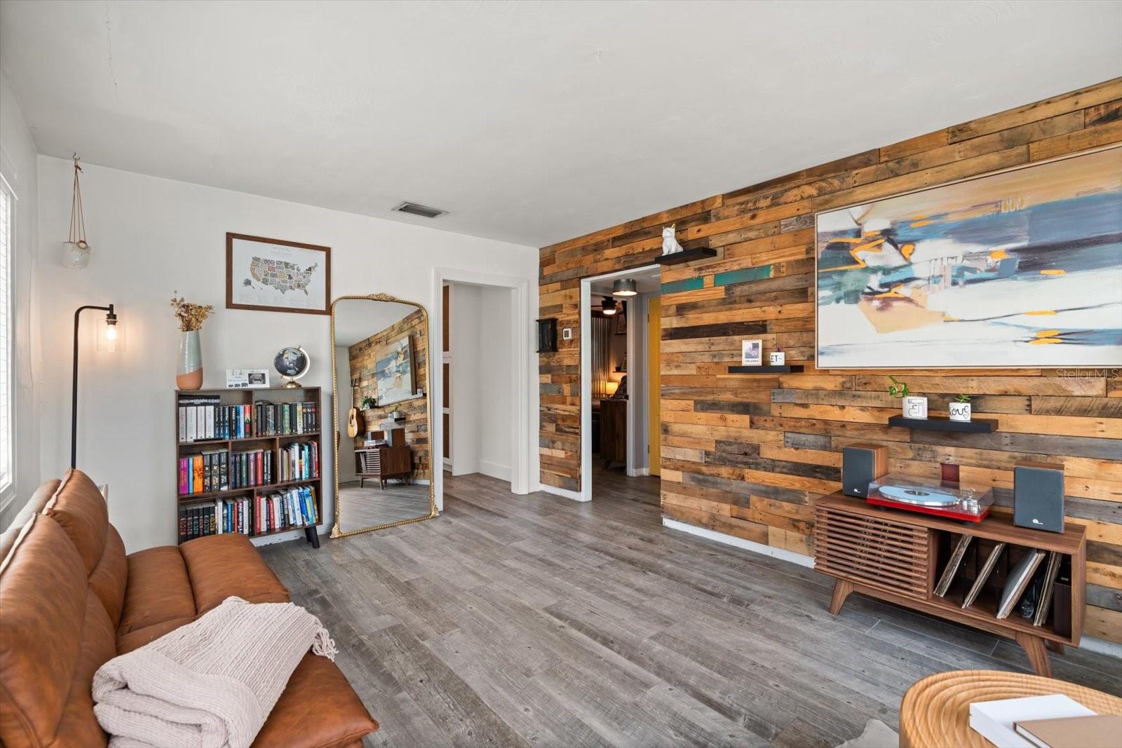 2211 OREGON ST, ORLANDO, FL, 32803