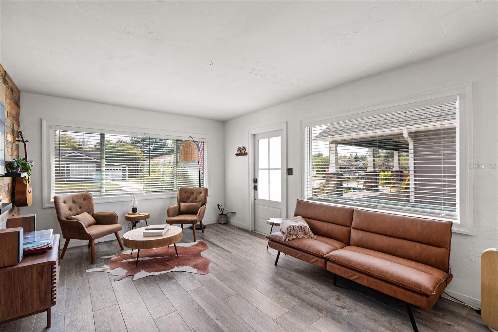 2211 OREGON ST, ORLANDO, FL, 32803