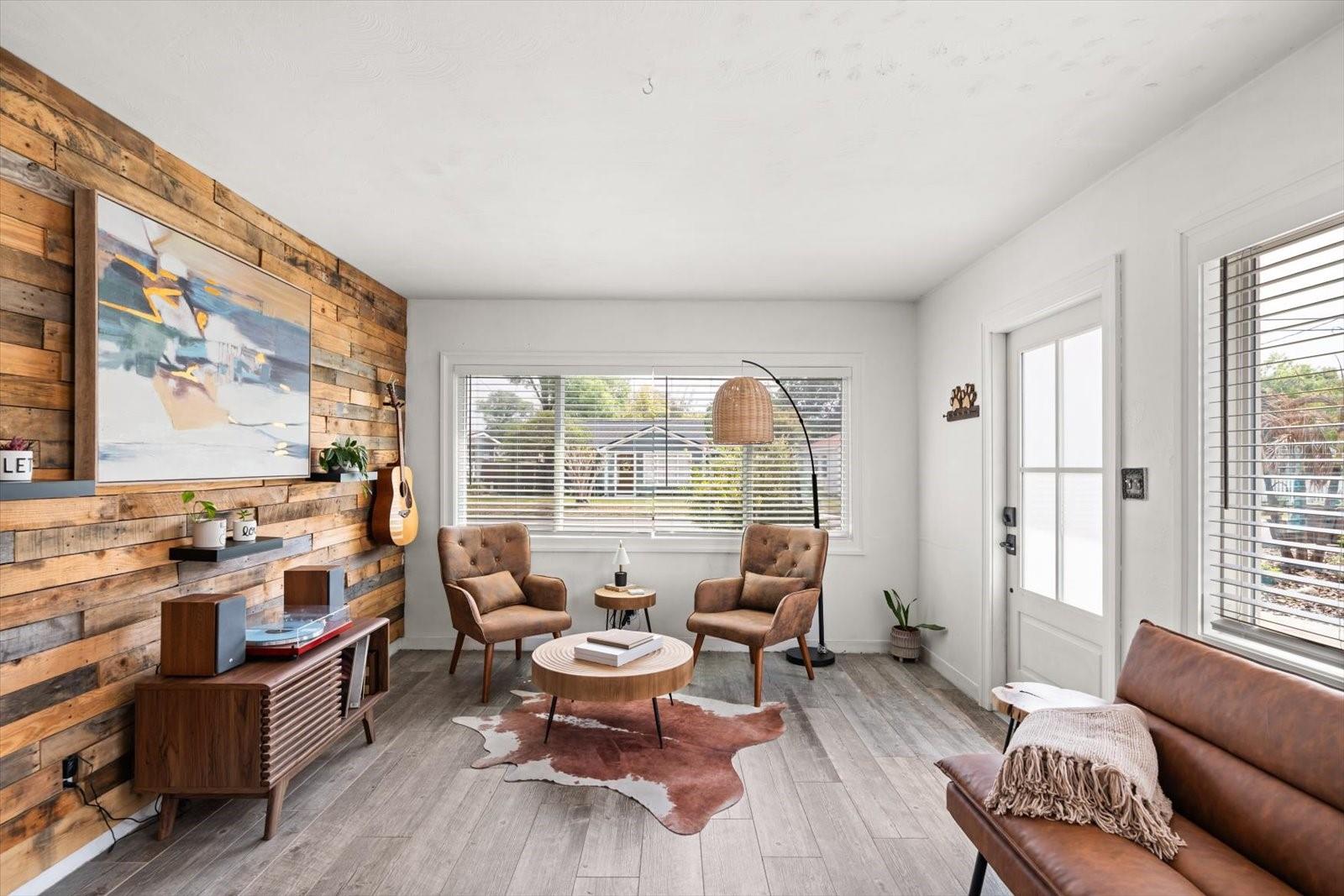 2211 OREGON ST, ORLANDO, FL, 32803