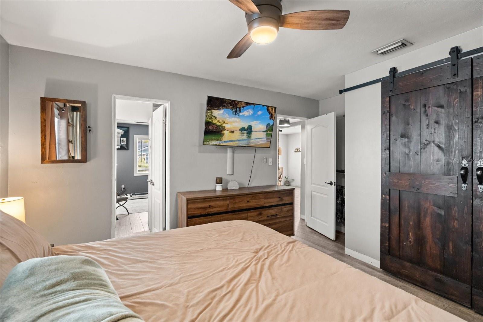 2211 OREGON ST, ORLANDO, FL, 32803
